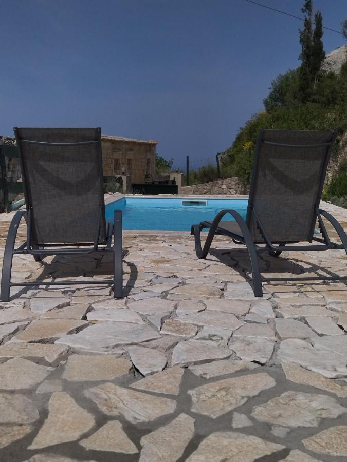 Villa Serenity Vóvikes Eksteriør billede