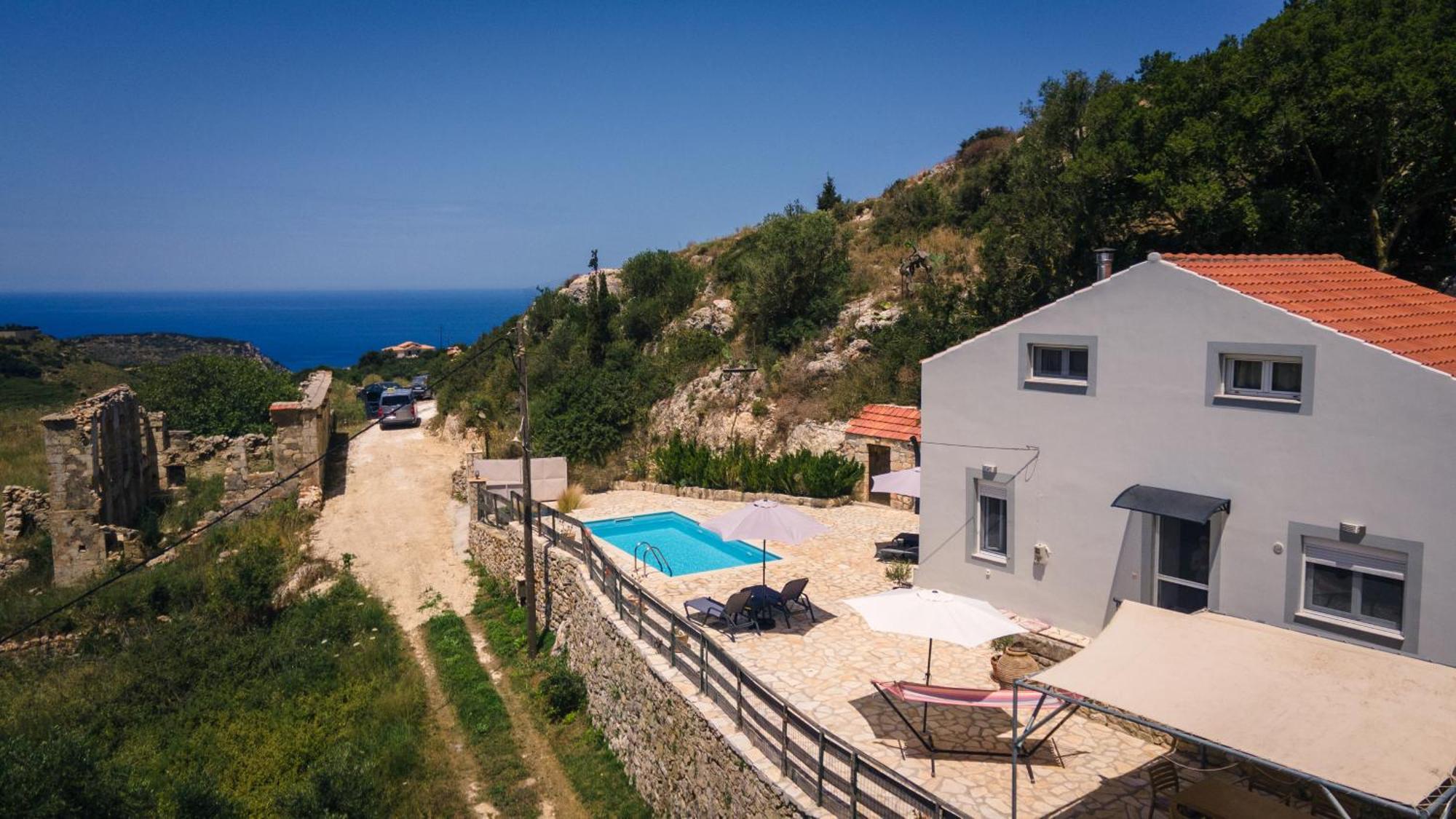 Villa Serenity Vóvikes Eksteriør billede