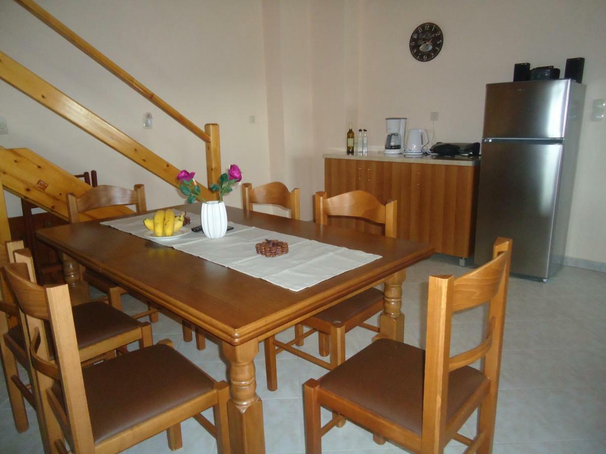 Villa Serenity Vóvikes Eksteriør billede